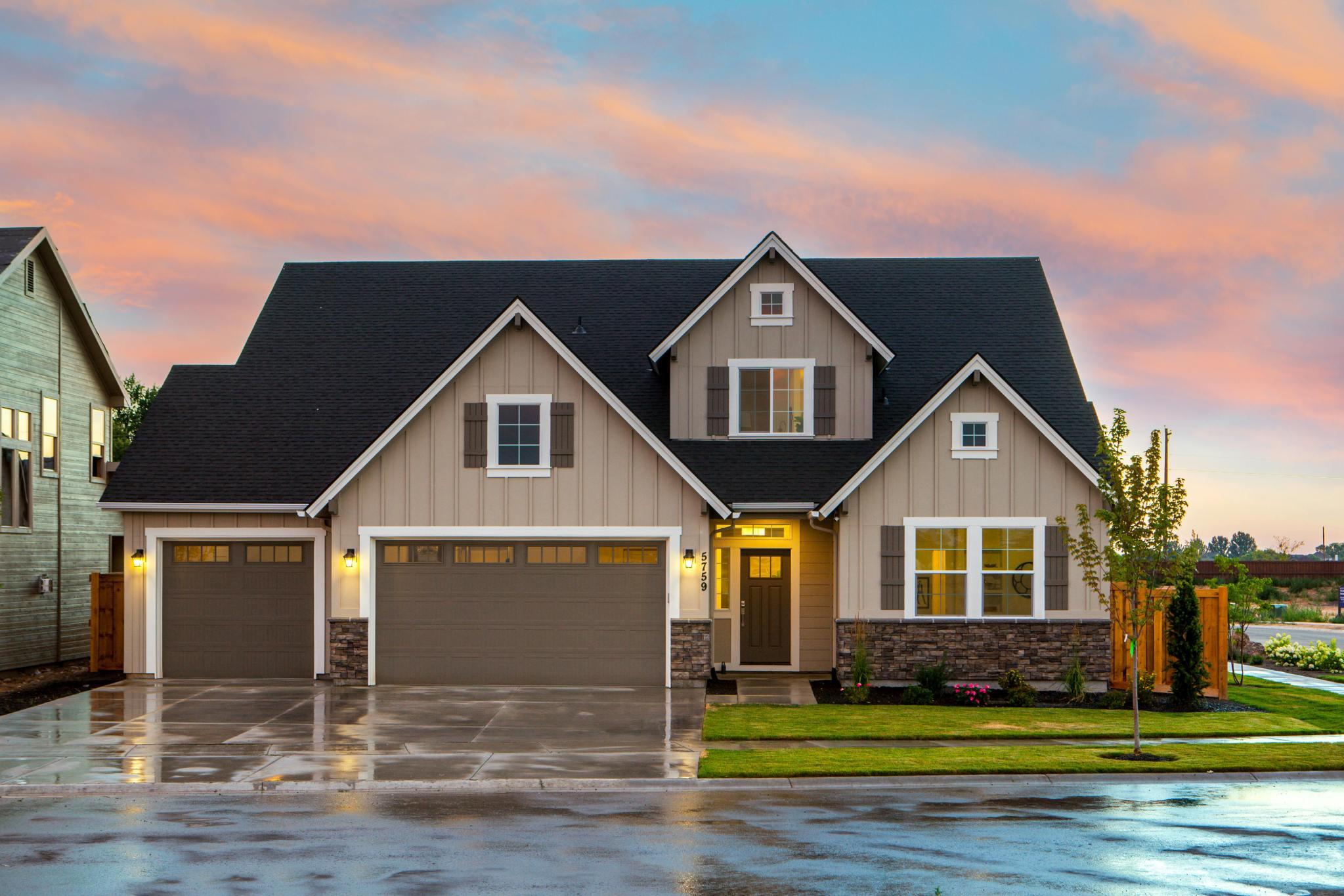 Recasesing The Difference Between Recasting and Refinancing a Mortgage ...